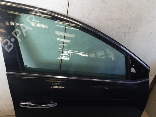 Used Right front door Right front door 22874403 22874403