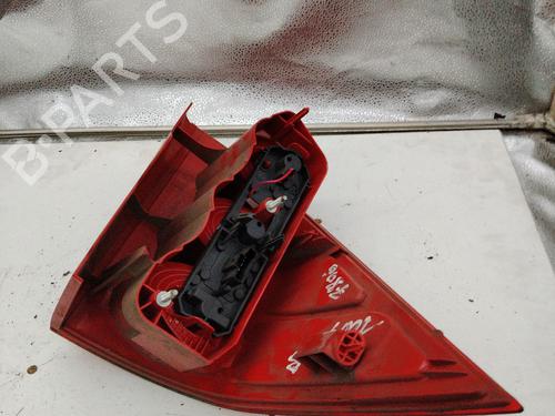 Used Right taillight Right taillight PEUGEOT 1007 (KM_) 1.4 HDi (68 hp) 22873830 22873830