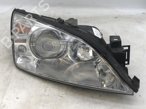 Used Right headlight Right headlight FORD MONDEO III (B5Y) 2.0 TDCi (130 hp) 22885929 22885929