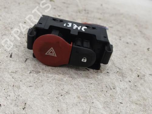 Used Warning switch Warning switch RENAULT CLIO III (BR0/1, CR0/1) 1.5 dCi (88 hp) 24422582 24422582