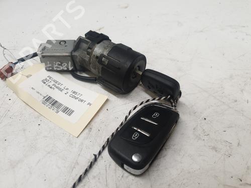 Used Ignition barrel Ignition barrel 35779833 35779833