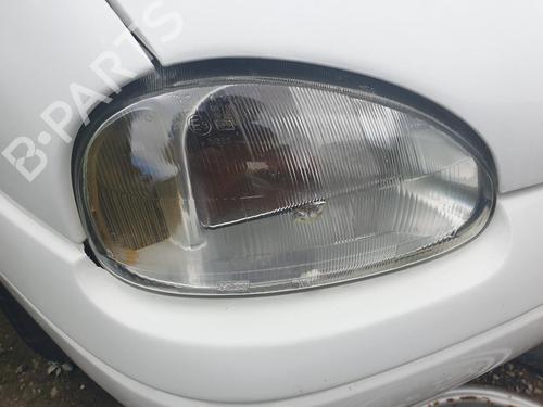 Used Right headlight Right headlight OPEL CORSA B (S93) 1.7 D (F08, F68, M68) (60 hp) 28415884 28415884