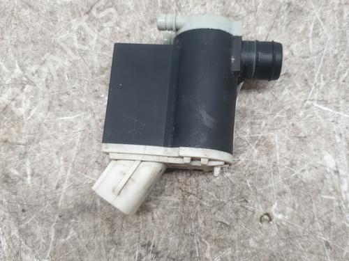 Used Washer pump KIA CEE'D Sportswagon (JD) 1.6 GDI (135 hp) 32855260