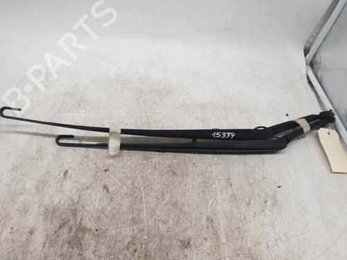 Used Front windshield wiper arm BMW 3 (E46) 320 d (129 hp) 30637301