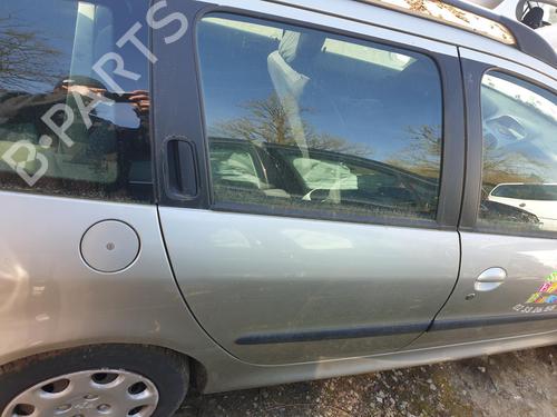 Used Right rear door Right rear door PEUGEOT 206 SW (2E/K) 1.4 HDi (68 hp) 33571440 33571440