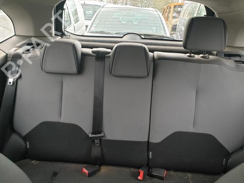 Siège arrière CITROËN C3 II (SC_) 1.4 HDi 70 (SC8HZC, SC8HR0, SC8HP4) (68 hp) 31669399