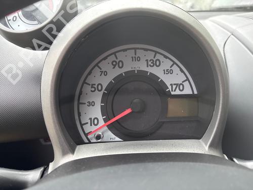 Used Instrument cluster Instrument cluster 39561733 39561733