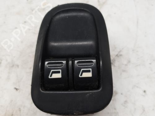 Used Switch Switch PEUGEOT 206 Hatchback (2A/C) 1.4 i (75 hp) 22877574 22877574