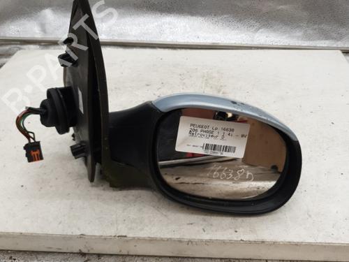 Used Right mirror PEUGEOT 206 Hatchback (2A/C) 1.4 i (75 hp) 22867005