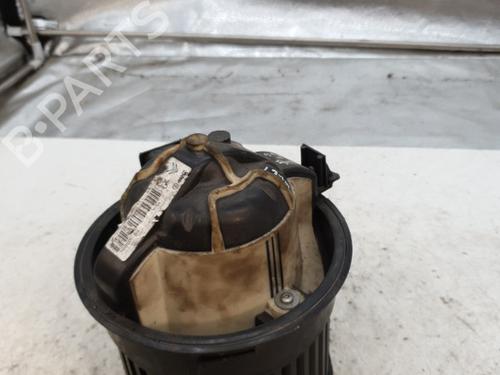 Used Heater blower motor PEUGEOT 308 I (4A_, 4C_) 1.6 HDi (90 hp) 25843440