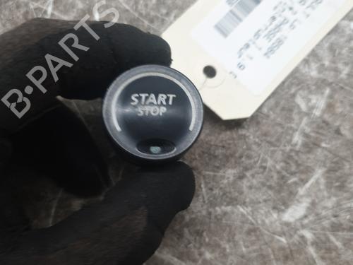 switch-renault-laguna-ii-bg01_-2001-2002-2003-2004-2005-2006-2007-34044879 main image