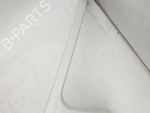 Used Grille VW POLO III (6N1) 60 1.4 (60 hp) 24421119