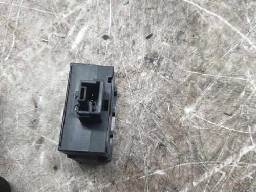 headlight-switch-citroen-c4-picasso-ii-2013-30970350 main image