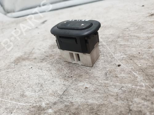 Right front window switch FIAT PUNTO Convertible (176_) 60 1.2 (176AR_, 176BR_) | BP25890520I26 