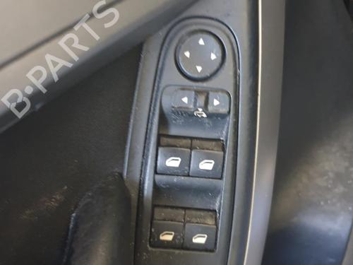 Used Left front window switch CITROËN C4 Picasso I MPV (UD_) 1.6 HDi (109 hp) 30090043