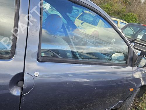 Used Right front door RENAULT TWINGO I (C06_) 1.2 (C063, C064) (55 hp) 30754720
