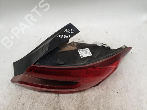 right-taillight-fiat-tipo-saloon-356_-357_-2015-31172048 main image