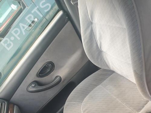 Used Right front seat PEUGEOT 406 (8B) 1.9 TD (90 hp) 28543403