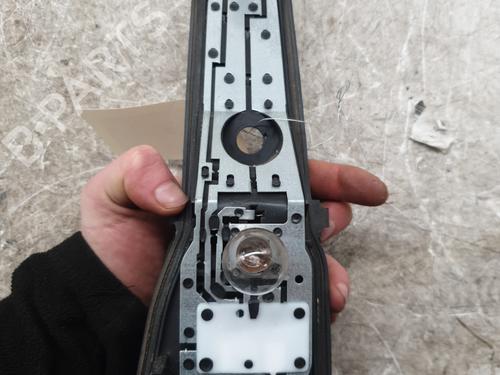 lamp-holder-peugeot-206-sw-2ek-2002-32516040 main image