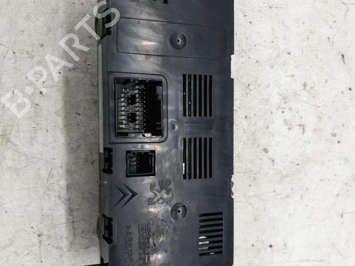 climate-control-peugeot-5008-0u_-0e_-16-hdi-96738323xt-2009-2010-2011-2012-2013-2014-2015-2016-2017-22884500 main image