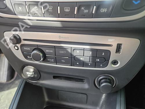 Radio RENAULT MEGANE III Grandtour (KZ0/1) 1.5 dCi (KZ09, KZ0D, KZ1G, KZ29, KZ14, KZ1W, KZ10, KZ1F,... | BP26905176E6 