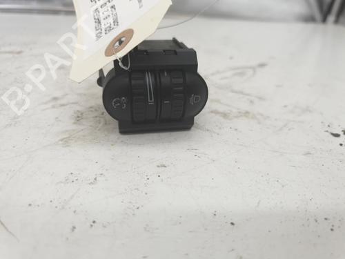 Used Headlight switch VW GOLF VI (5K1) 2.0 TDI (110 hp) 22875847