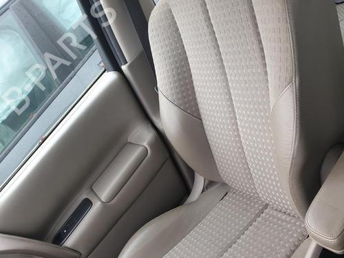 Used Right front seat RENAULT SCÉNIC II (JM0/1_) 1.9 dCi (JM0G, JM12, JM1G, JM2C) (120 hp) 32003280