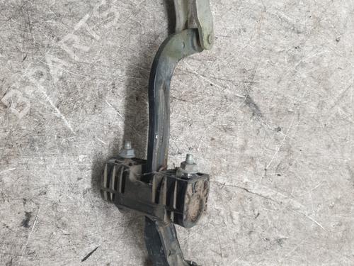 Used Hinge/Door check strap FIAT DUCATO Van (250_) 130 Multijet 2,3 D (131 hp) 29606982