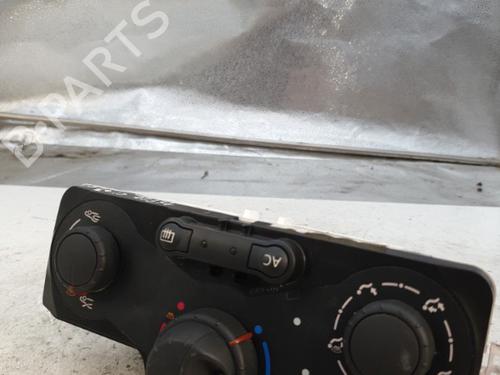 Climate control RENAULT CLIO III Hatchback Van (SB_, SR_) | BP25270359I5 - Image 2