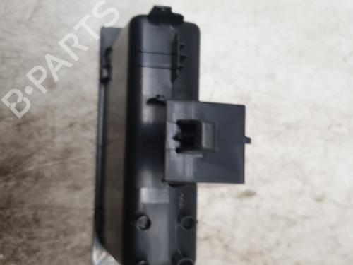 Used Glove box Glove box RENAULT MASTER III Platform/Chassis (EV, HV, UV) 2.3 dCi 145 FWD (EV0E, EV0F, HV0E, HV0F, UV0E, UV0F,... (146 hp) 30719594 30719594
