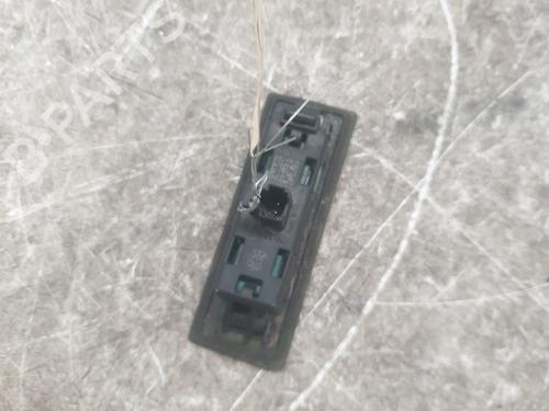 Luce targa Luce targa AUDI Q5 (8RB) [2008-2019] 33948097 33948097