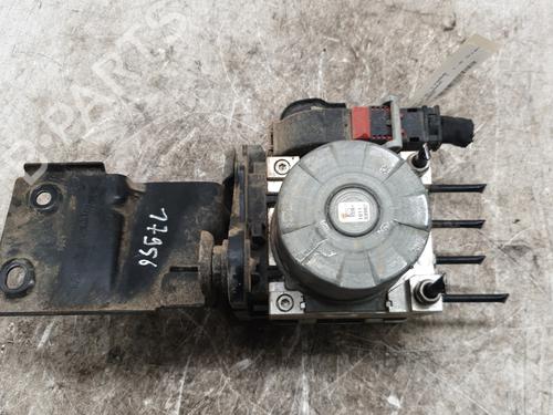ABS Bremseaggregat SEAT ATECA (KH7, KHP) 1.6 TDI (115 hp) 31035959