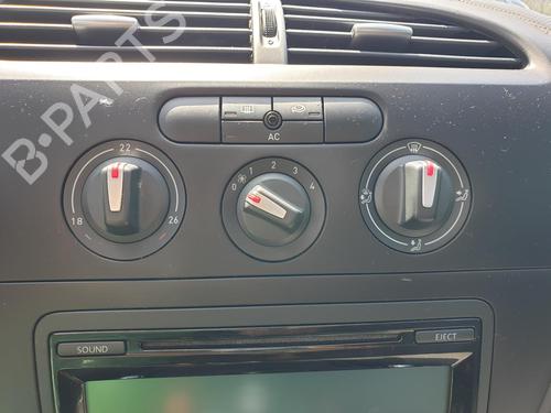 Climate control SEAT LEON (1P1) 1.6 TDI | BP26008278I5 