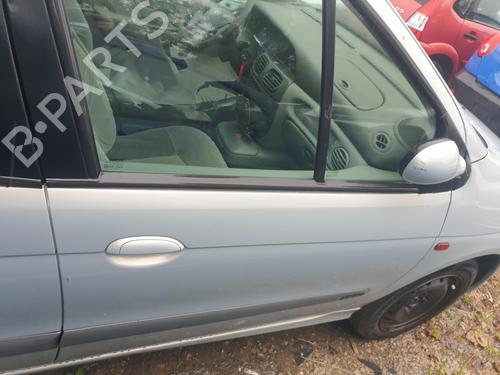 Right front door RENAULT SCÉNIC I MPV (JA0/1_, FA0_) 1.6 (JA00, JA16, JA15, JA19, JA1V, JA2B, JA2C, JA0B,... | BP28133537C3 