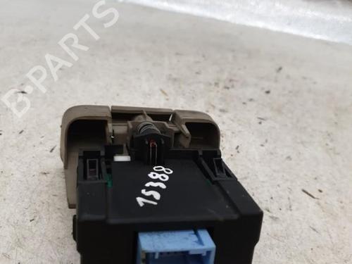 Used Switch RENAULT SCÉNIC II (JM0/1_) 1.5 dCi (JM1E, JM16) (106 hp) 24422610