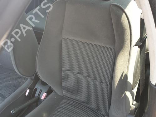 Asiento delantero izquierdo Asiento delantero izquierdo PEUGEOT 207 (WA_, WC_) 1.4 HDi (68 hp) 37453124 37453124