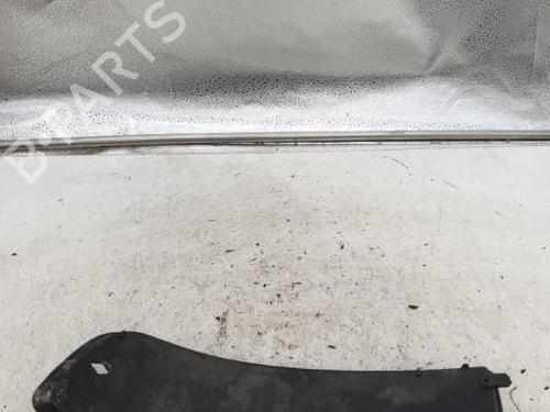 Used Grille VW POLO (6N2) 1.4 (60 hp) 22867515