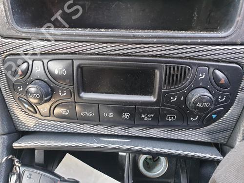Used Climate control Climate control MERCEDES-BENZ CLK (C209) CLK 270 CDI (209.316) (170 hp) 33317455 33317455