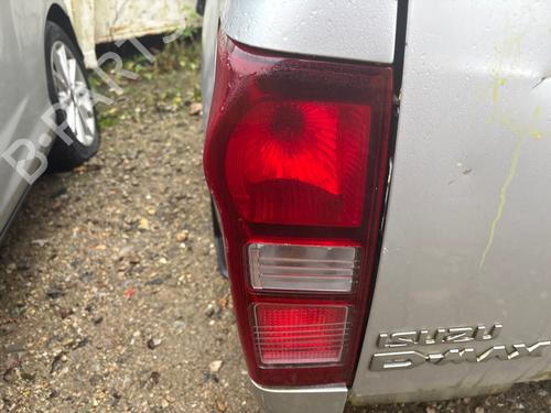 Used Left taillight Left taillight ISUZU D-MAX II (TFR, TFS) 2.5 CRDi 4x4 (TFS86J) (163 hp) 40444033 40444033