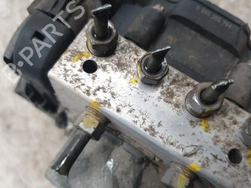 Used ABS pump ABS pump RENAULT CLIO IV Grandtour (KH_) 1.5 dCi 90 (KHN3, KHN4) (90 hp) 32336555 32336555