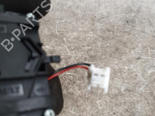 switch-renault-captur-i-j5_-h5_-2013-32298929 main image