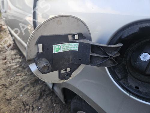 fuel-flap-peugeot-1007-km_-2005-32316948 main image