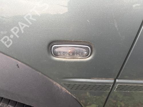 Pisca lateral esquerdo Pisca lateral esquerdo LAND ROVER FREELANDER I (L314) 2.0 Td4 4x4 (109 hp) 39728478 39728478
