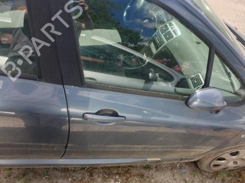 Used Right front door Right front door 37707522 37707522