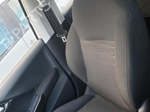 Right front seat PEUGEOT 208 I (CA_, CC_) 1.5 BlueHDI 100 | BP30111959C16