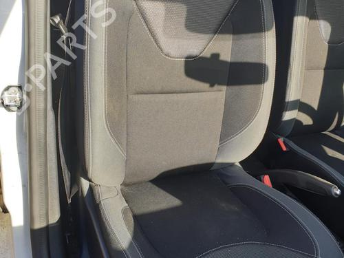 Used Right front seat RENAULT CLIO IV (BH_) 1.5 dCi 90 (90 hp) 26954529