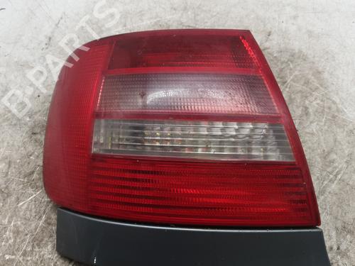 left-taillight-audi-a4-b5-8d2-1994-1995-1996-1997-1998-1999-2000-2001-32134014 main image