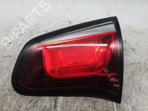 right-tailgate-light-citroen-c3-ii-sc_-2009-24629817 main image