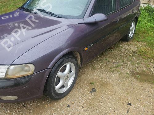 Left front fog light OPEL VECTRA B (J96) 1.6 i 16V (F19) | BP30978070C30 