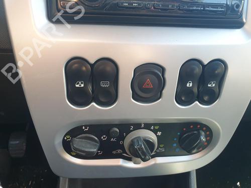 Used Climate control Climate control DACIA SANDERO 1.5 dCi (68 hp) 34243734 34243734